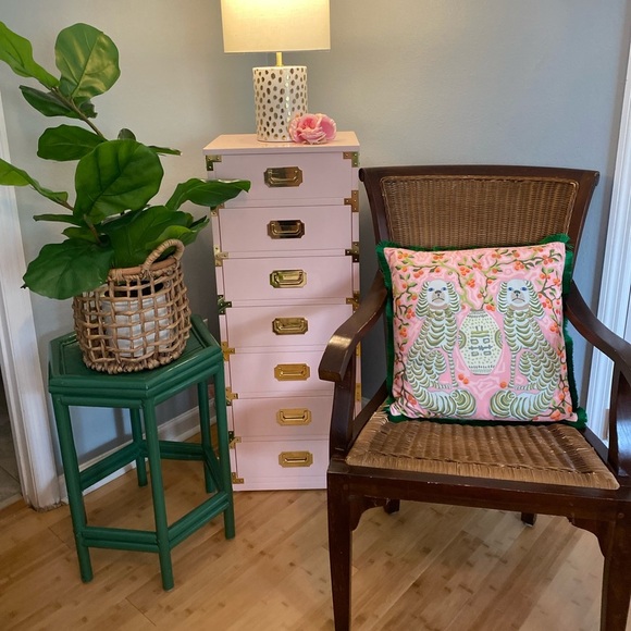 NWT Pillow Cover Grandmillennial Monkeys - Pink Green Chinoiserie Staffordshire - Picture 1 of 16